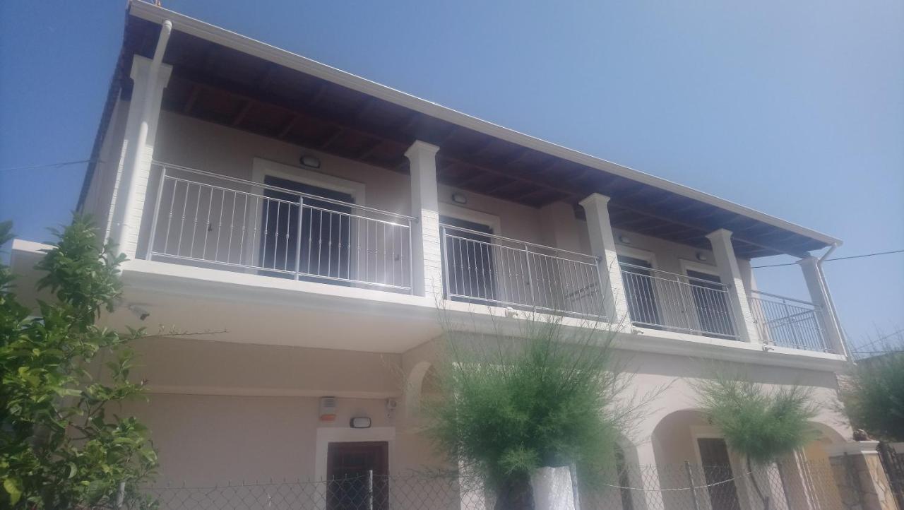 Mary'S Apartments Close To The Sea Agios Georgios  Exteriér fotografie